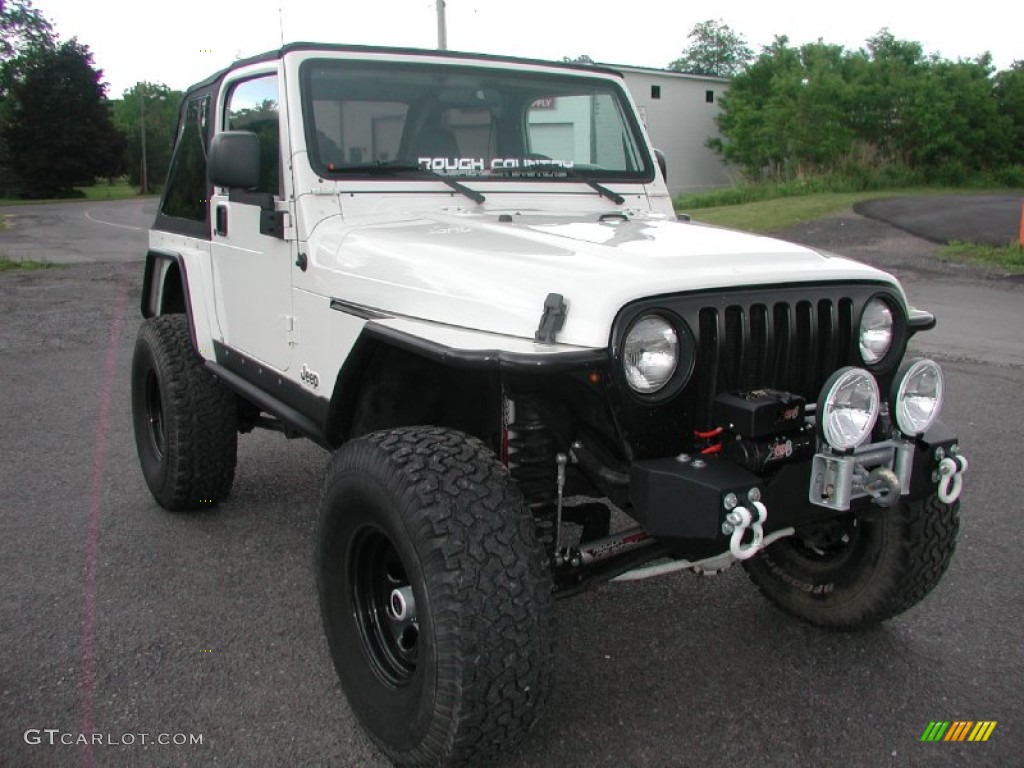 2001 Wrangler Sahara 4x4 - Stone White / Camel/Dark Green photo #13