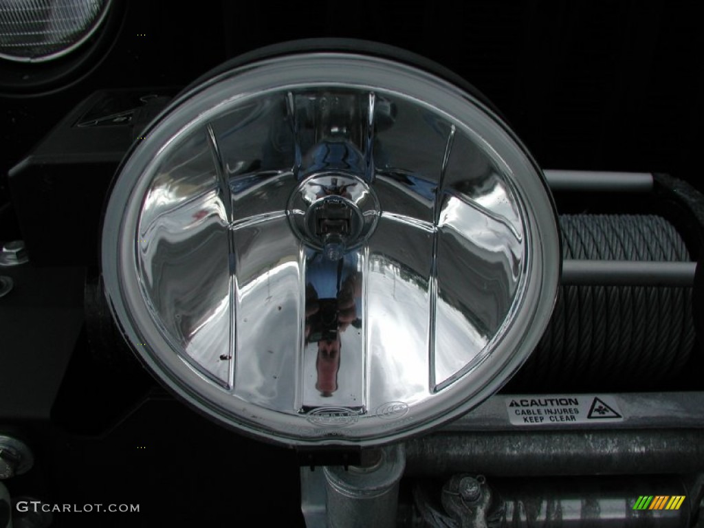 2001 Wrangler Sahara 4x4 - Stone White / Camel/Dark Green photo #26