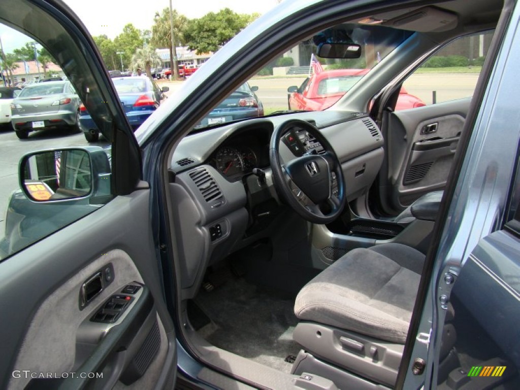 Gray Interior 2005 Honda Pilot EX 4WD Photo #66054127