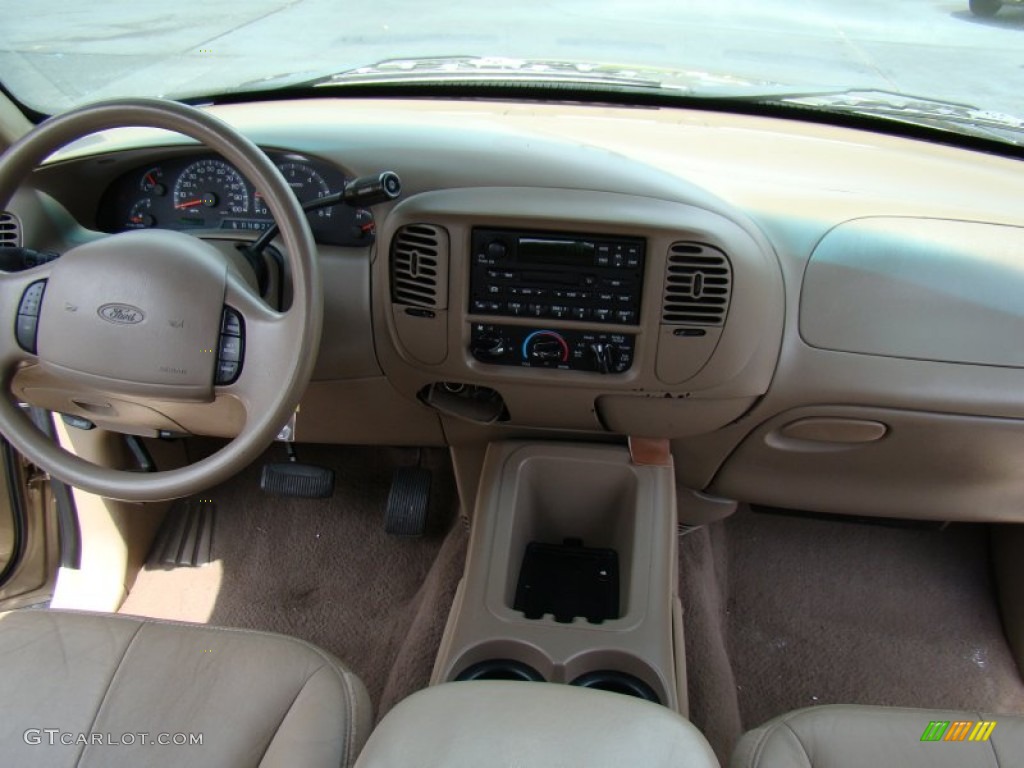 2001 Expedition XLT - Arizona Beige Metallic / Medium Parchment photo #16