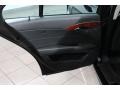 Black - E 350 Sedan Photo No. 15