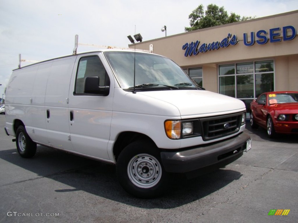 2003 E Series Van E150 Commercial - Oxford White / Medium Flint photo #22