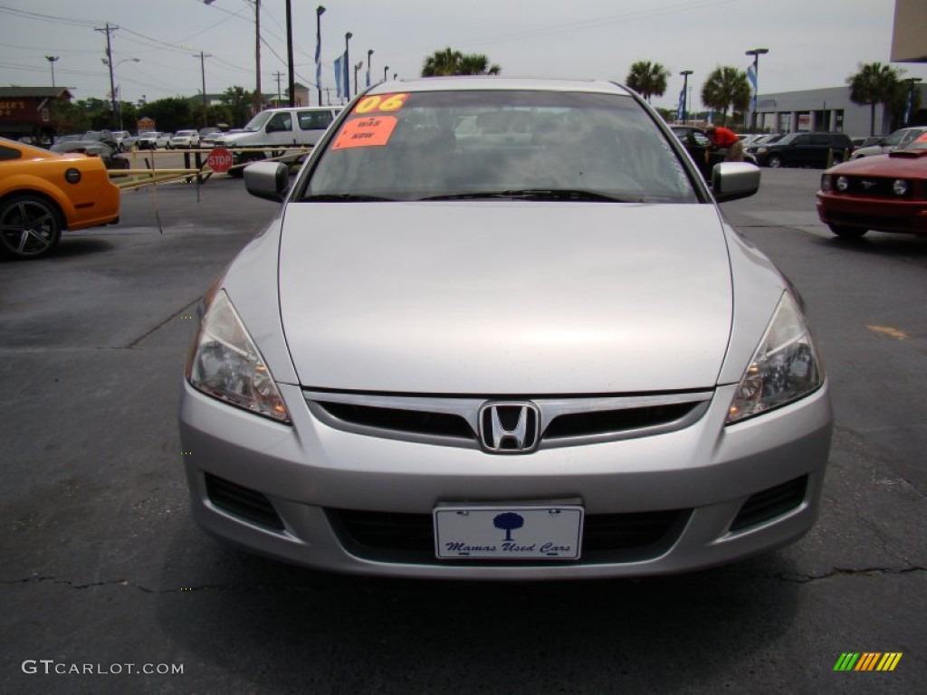 2006 Accord LX V6 Sedan - Alabaster Silver Metallic / Black photo #3
