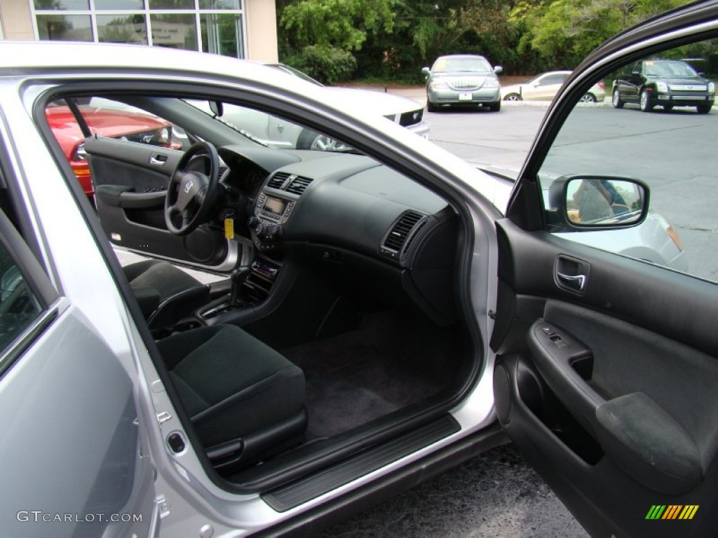 2006 Accord LX V6 Sedan - Alabaster Silver Metallic / Black photo #12