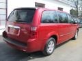 Inferno Red Crystal Pearl - Grand Caravan SXT Photo No. 17