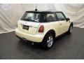 Pepper White - Cooper Hardtop Photo No. 2