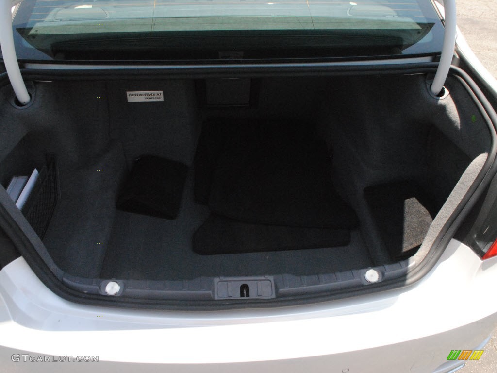 2011 BMW 7 Series ActiveHybrid 750Li Sedan Trunk Photo #66060329