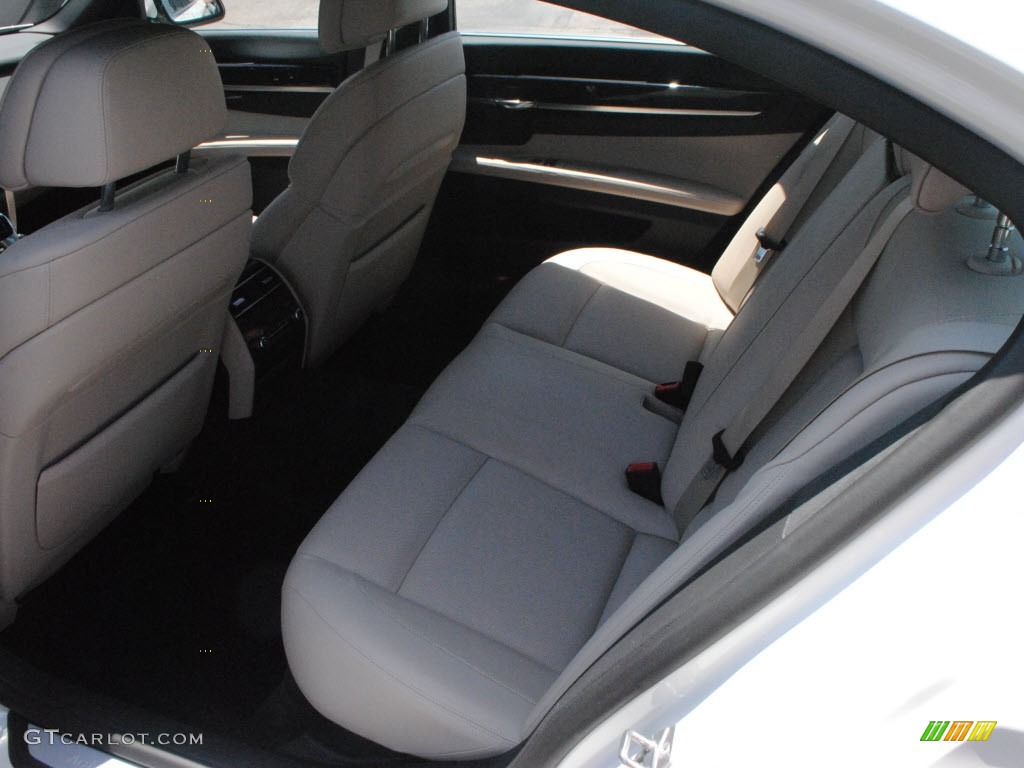 Oyster/Black Interior 2011 BMW 7 Series ActiveHybrid 750Li Sedan Photo #66060365