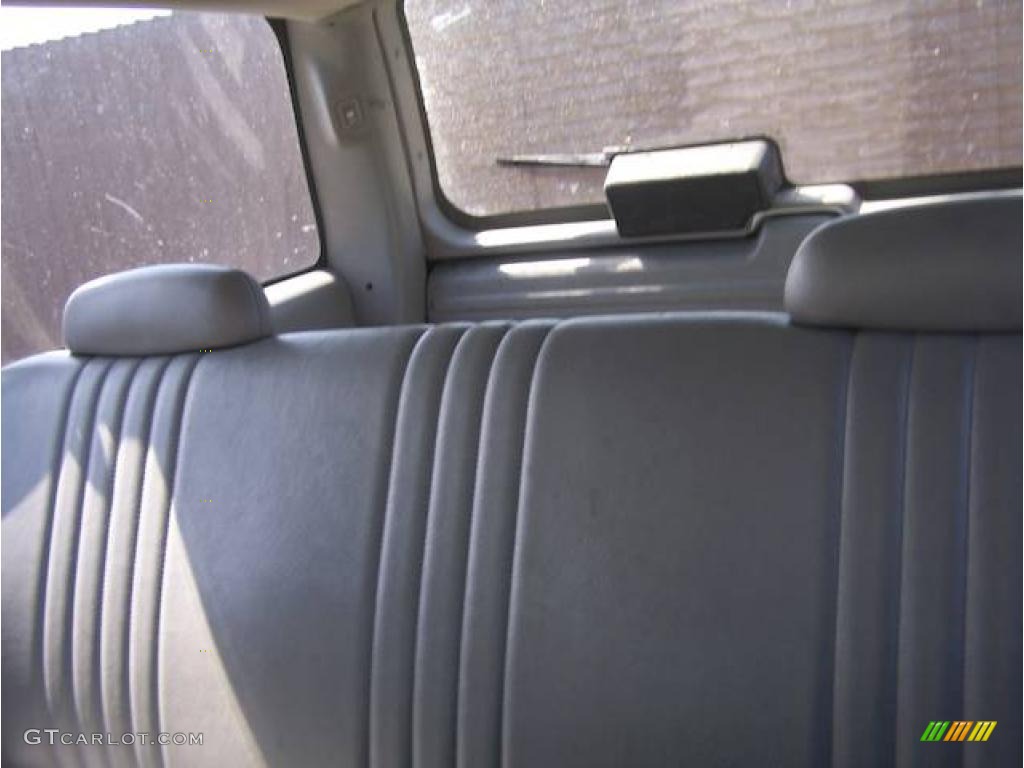 1999 Tahoe LT 4x4 - Summit White / Gray photo #26