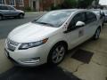 2012 White Diamond Tricoat Chevrolet Volt Hatchback  photo #2