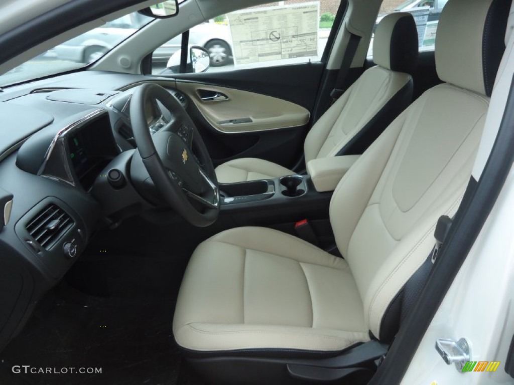 Light Neutral/Dark Accents Interior 2012 Chevrolet Volt Hatchback Photo #66066314