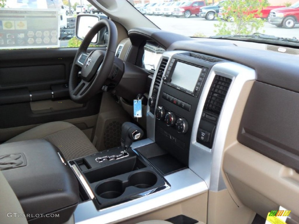 2011 Ram 1500 Big Horn Quad Cab 4x4 - White Gold / Light Pebble Beige/Bark Brown photo #22