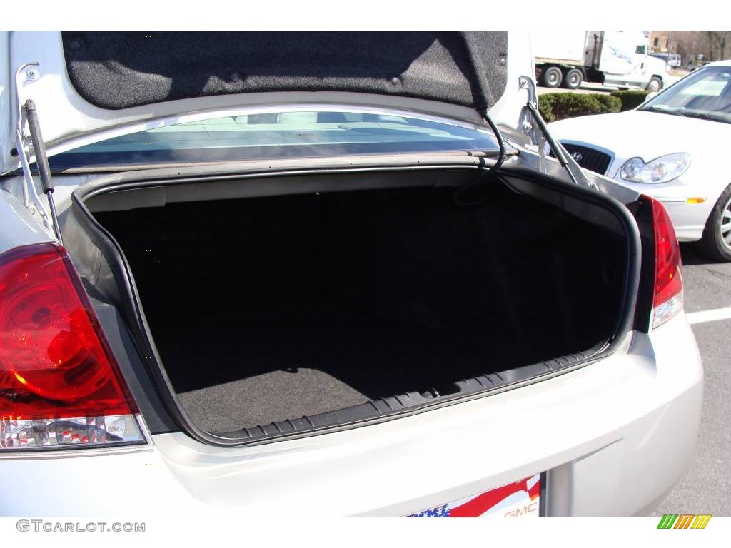 2007 Impala LT - Silverstone Metallic / Gray photo #21