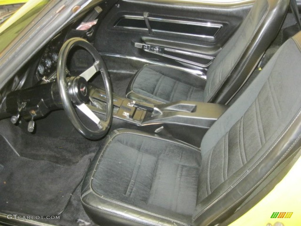 1977 Corvette Coupe - Yellow / Black photo #14