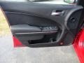 Redline 3-Coat Pearl - Charger SXT Photo No. 4