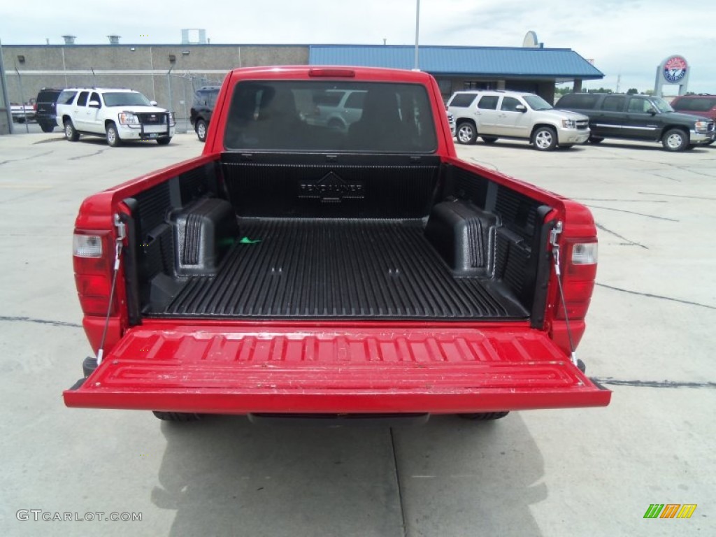 2004 Ford Ranger Tremor SuperCab 4x4 Trunk Photos