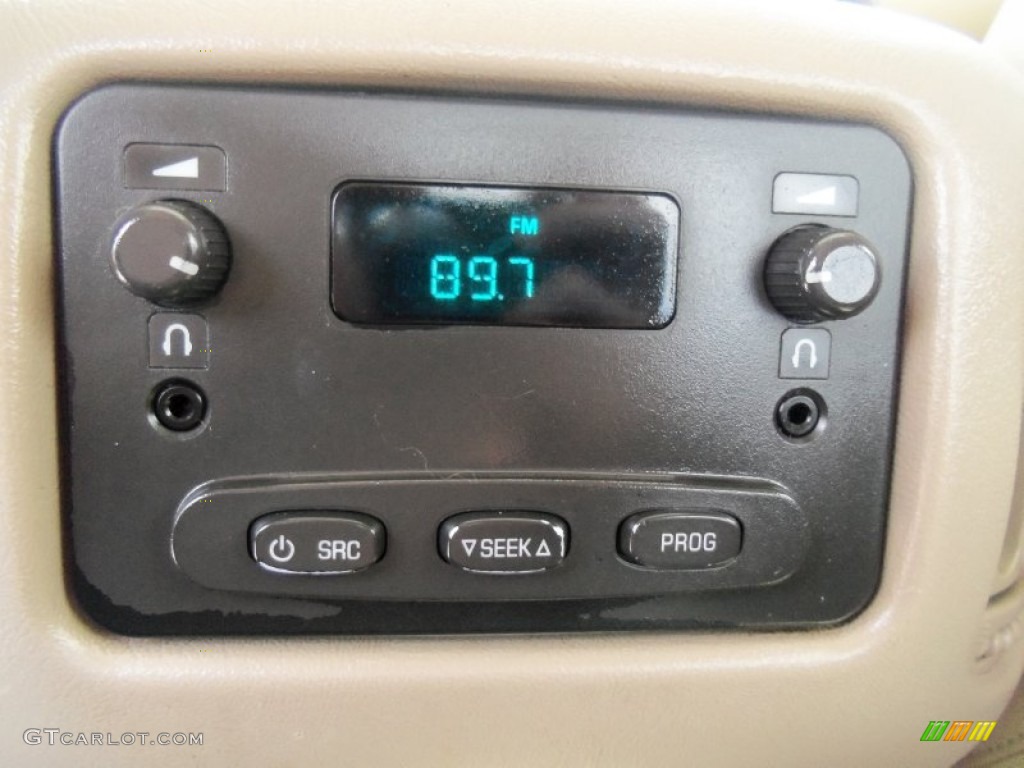 2005 Silverado 3500 LT Crew Cab 4x4 Dually - Victory Red / Tan photo #30
