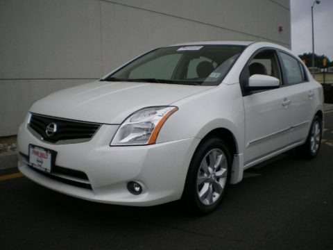 2006 Nissan sentra se tire size
