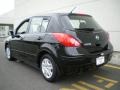 Super Black - Versa 1.8 S Hatchback Photo No. 5