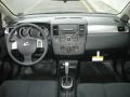 Super Black - Versa 1.8 S Hatchback Photo No. 8