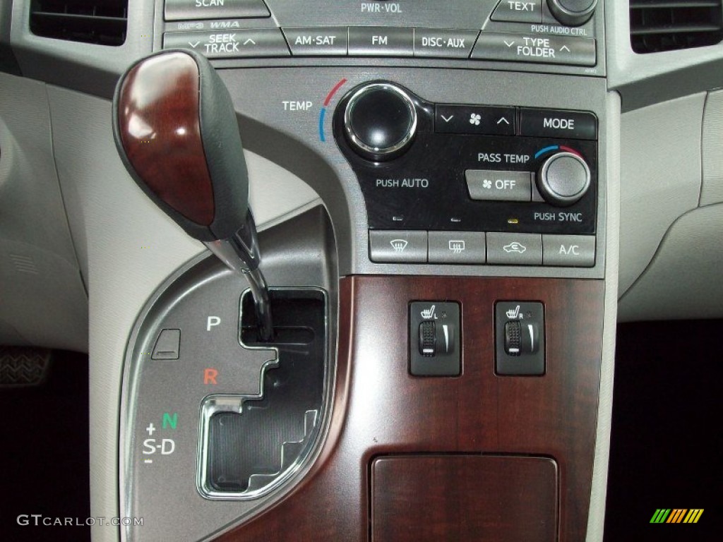 2009 Venza V6 AWD - Magnetic Gray Metallic / Gray photo #23