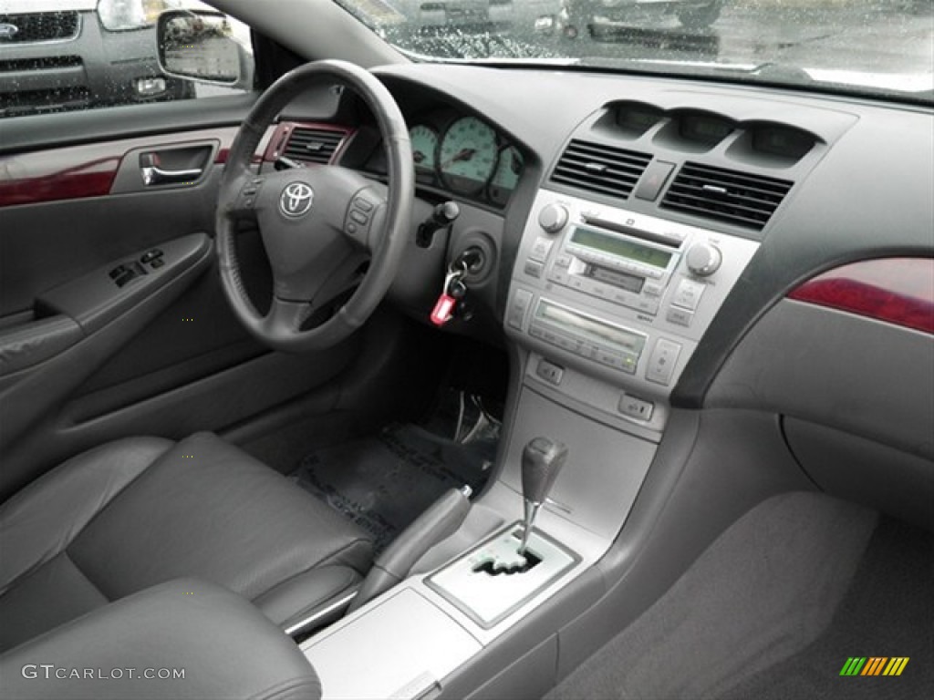 2005 Toyota Solara SLE V6 Coupe Dark Stone Dashboard Photo #66077986