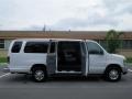 Oxford White - E Series Van E350 XLT Passenger Extended Photo No. 16