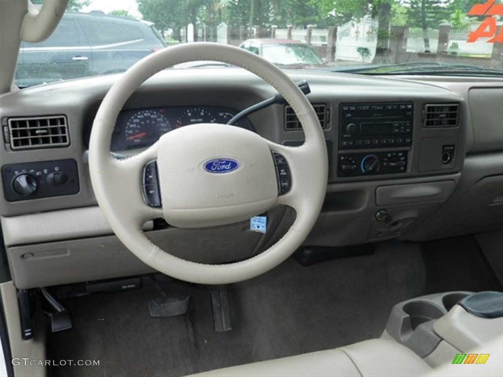 2004 F250 Super Duty Lariat Crew Cab 4x4 - Oxford White / Medium Parchment photo #27