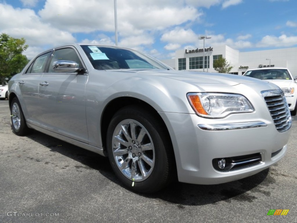 2012 300 Limited - Bright Silver Metallic / Black photo #4