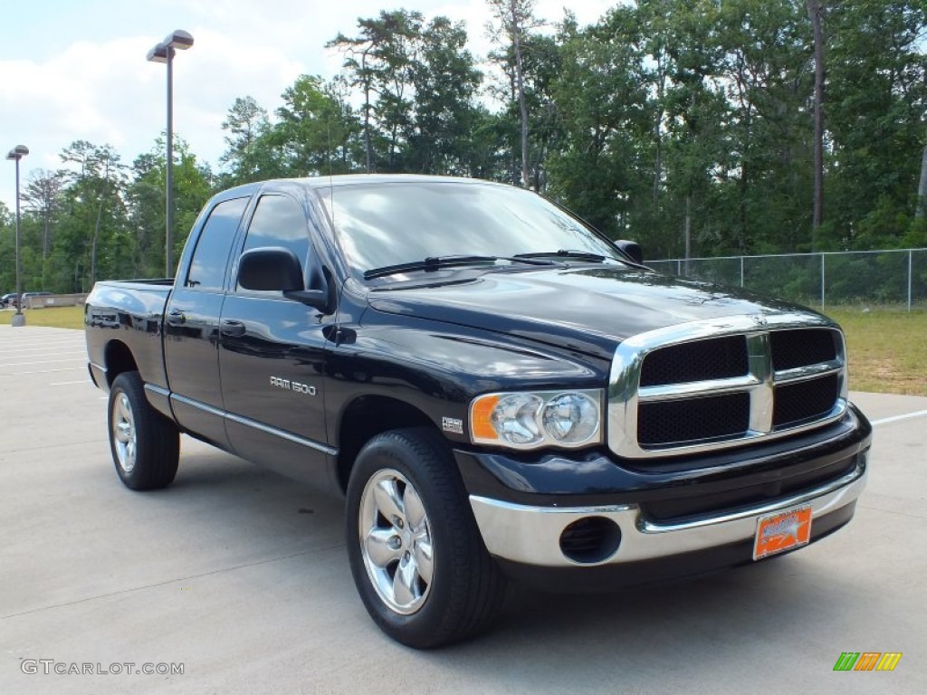 2005 Ram 1500 SLT Quad Cab 4x4 - Black / Dark Slate Gray photo #1