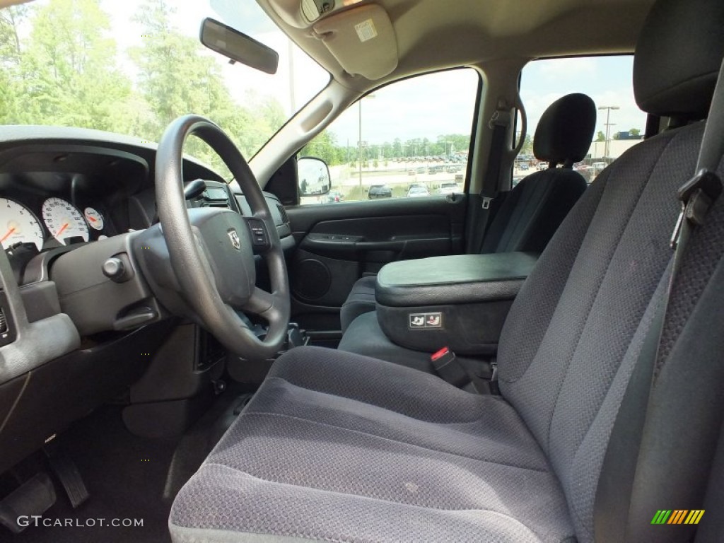 2005 Ram 1500 SLT Quad Cab 4x4 - Black / Dark Slate Gray photo #3