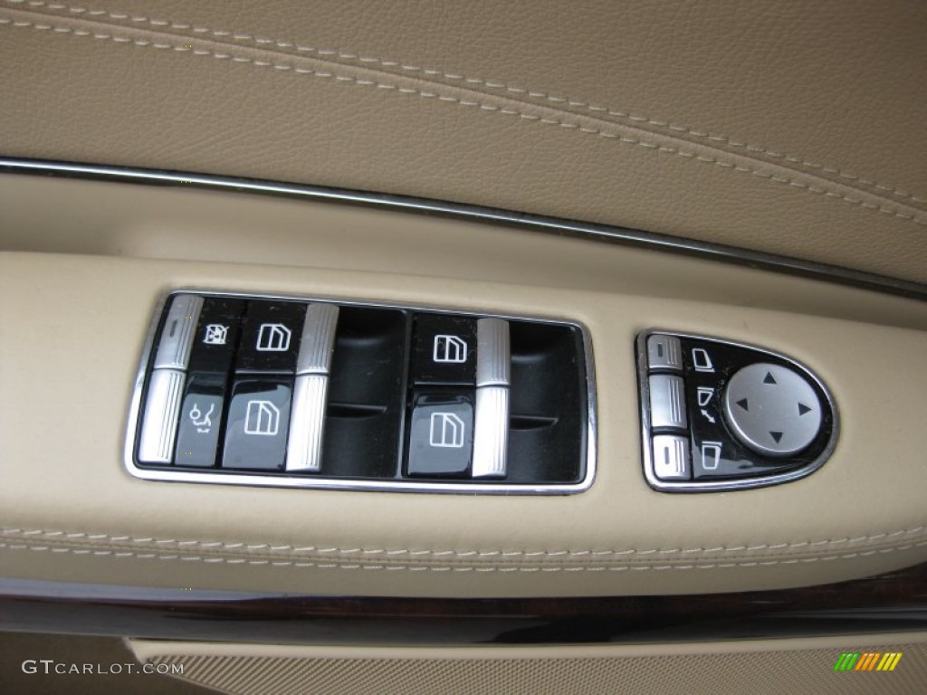 2009 Mercedes-Benz CL 550 4Matic Controls Photo #66082263