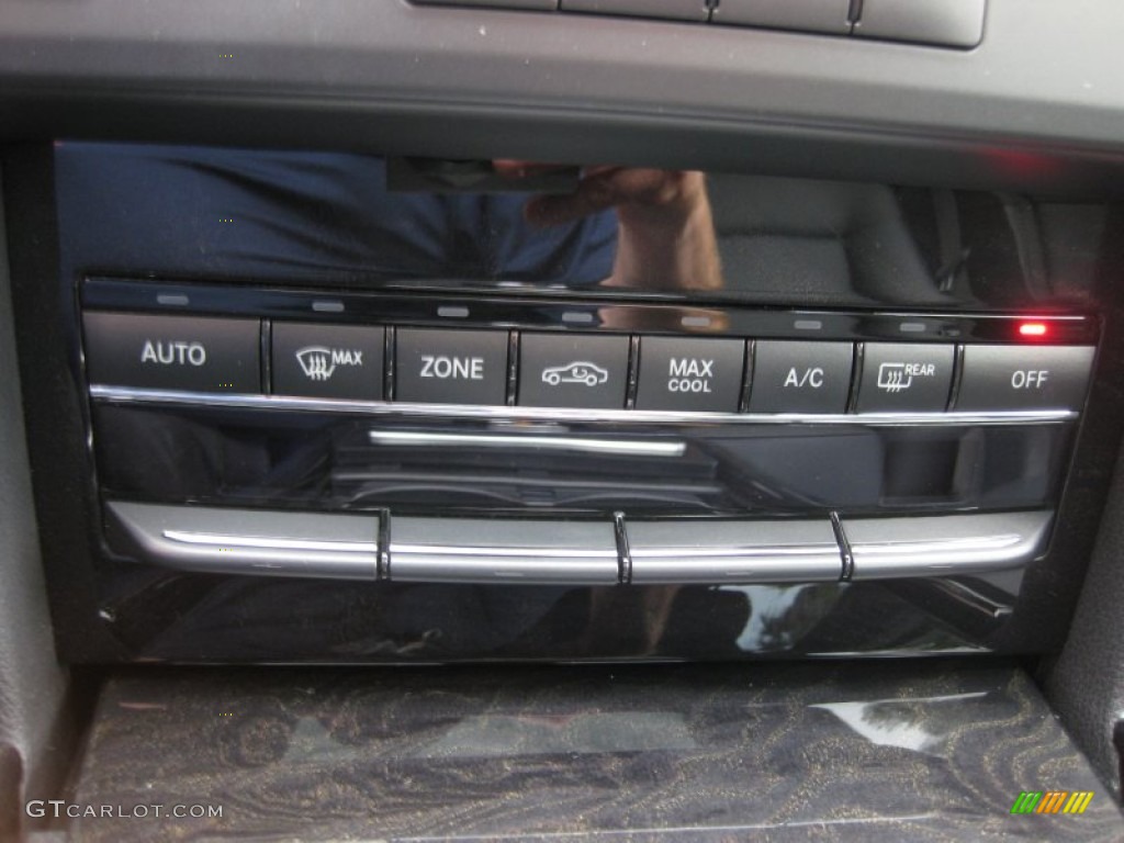 2011 Mercedes-Benz E 350 Sedan Controls Photo #66083013