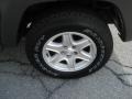 2004 Jeep Liberty Sport 4x4 Wheel and Tire Photo