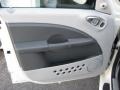 Stone White - PT Cruiser LX Photo No. 14