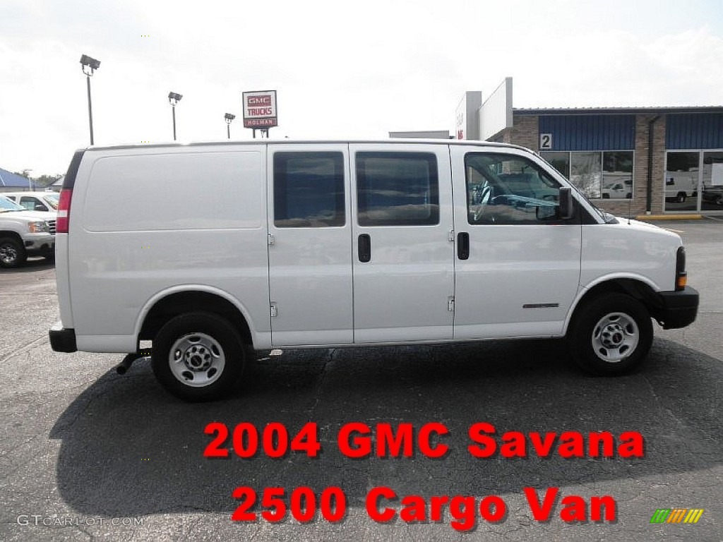 2004 Savana Van 1500 Cargo - Summit White / Medium Pewter photo #1