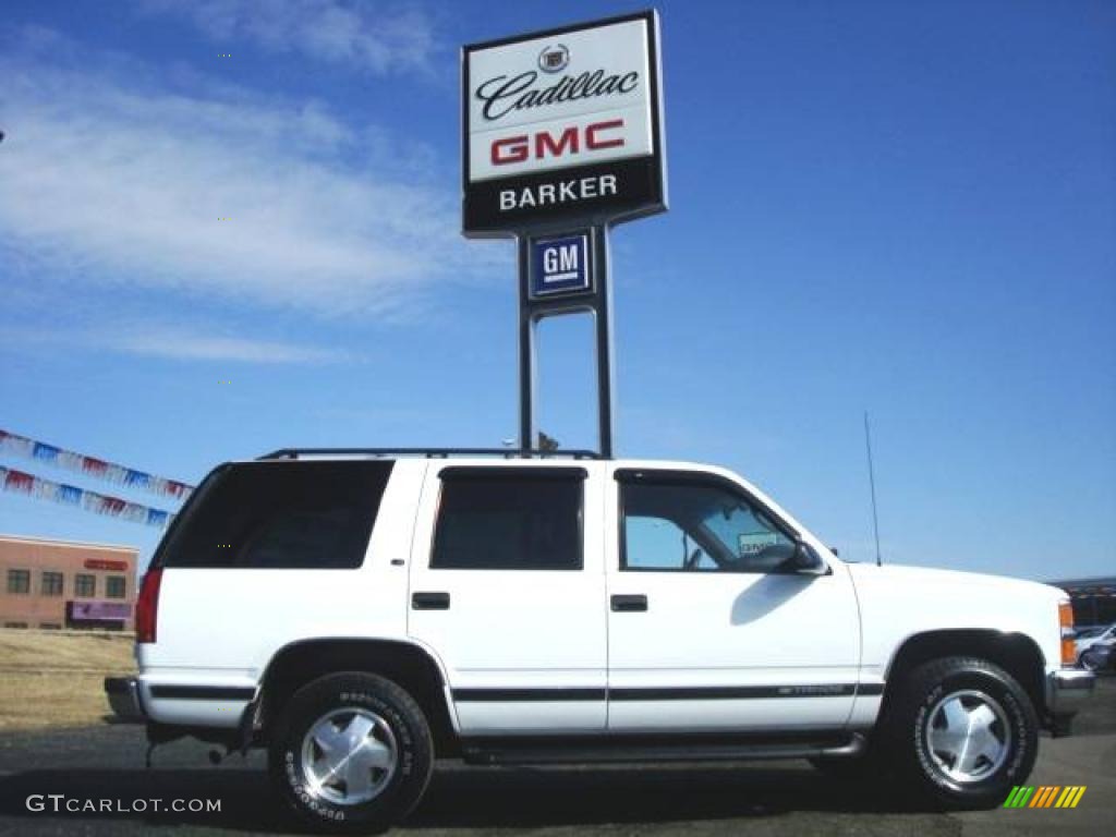 1999 Tahoe LS 4x4 - Summit White / Red photo #1