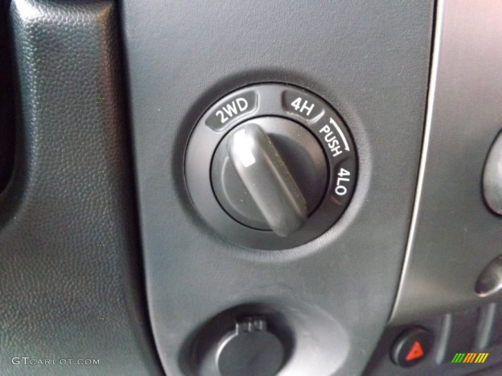 2010 Nissan Titan SE Crew Cab 4x4 Controls Photo #66092148