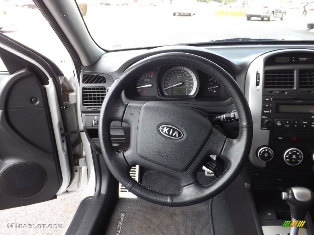 2008 Kia Spectra 5 SX Wagon Black Steering Wheel Photo #66093789