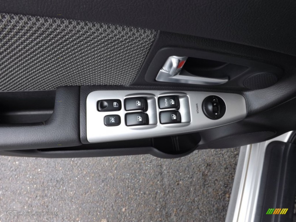 2008 Kia Spectra 5 SX Wagon Controls Photo #66093840