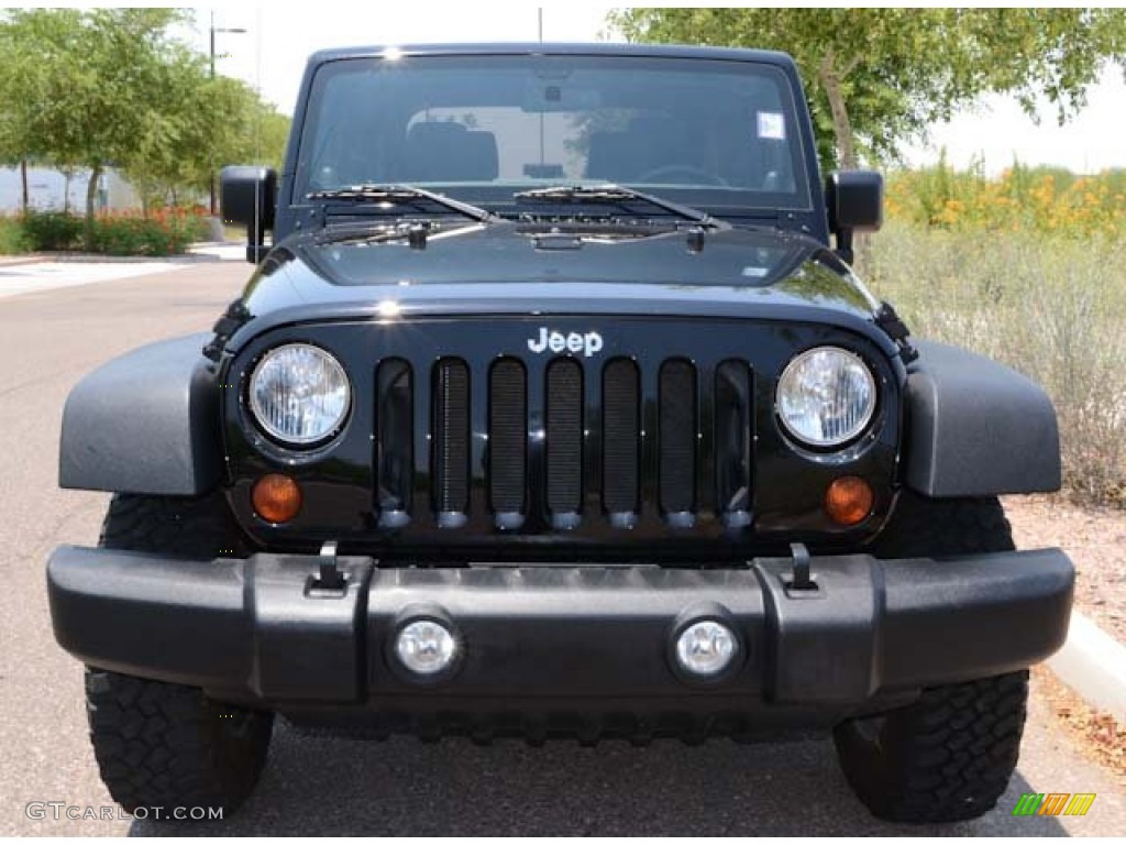 2011 Wrangler Rubicon 4x4 - Black / Black photo #8