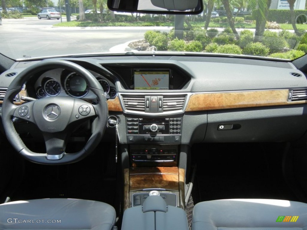 2011 Mercedes-Benz E 350 Sedan Ash/Black Dashboard Photo #66095388