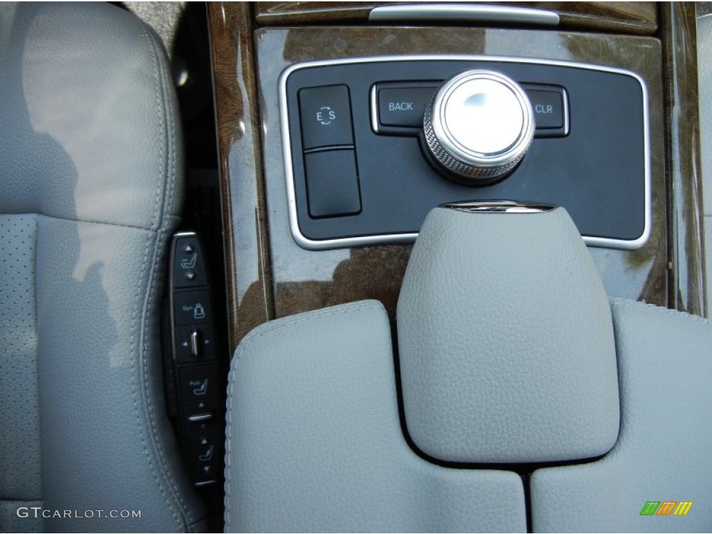 2011 Mercedes-Benz E 350 Sedan Controls Photo #66095406