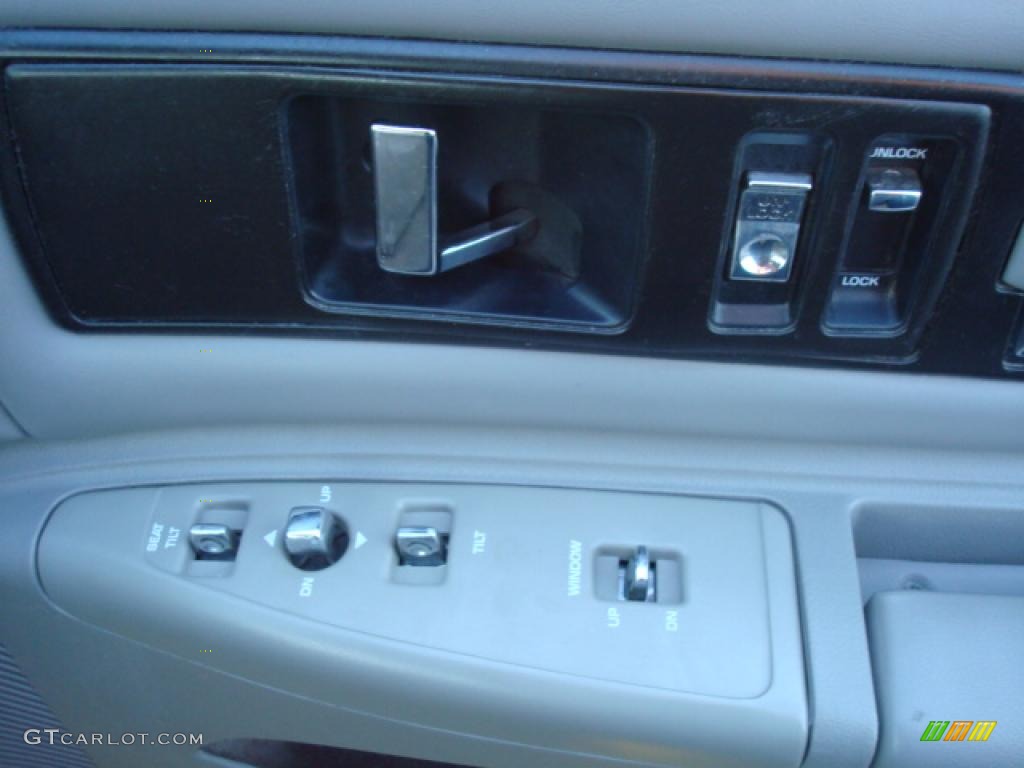 1996 Impala SS - Black / Gray photo #19