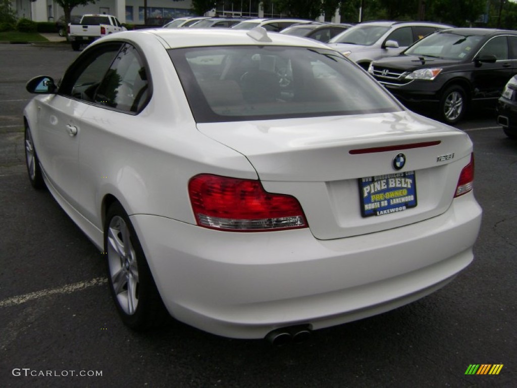 2008 1 Series 128i Coupe - Alpine White / Savanna Beige photo #7