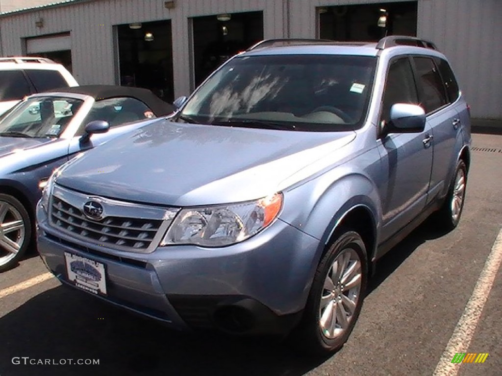 2012 Forester 2.5 X Premium - Ice Blue Metallic / Platinum photo #1