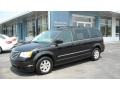 2009 Brilliant Black Crystal Pearl Chrysler Town & Country Touring  photo #1