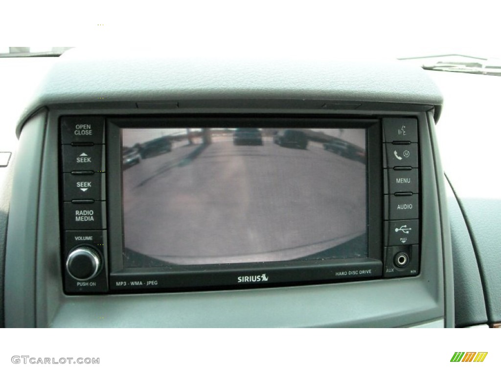 2009 Town & Country Touring - Brilliant Black Crystal Pearl / Medium Slate Gray/Light Shale photo #34