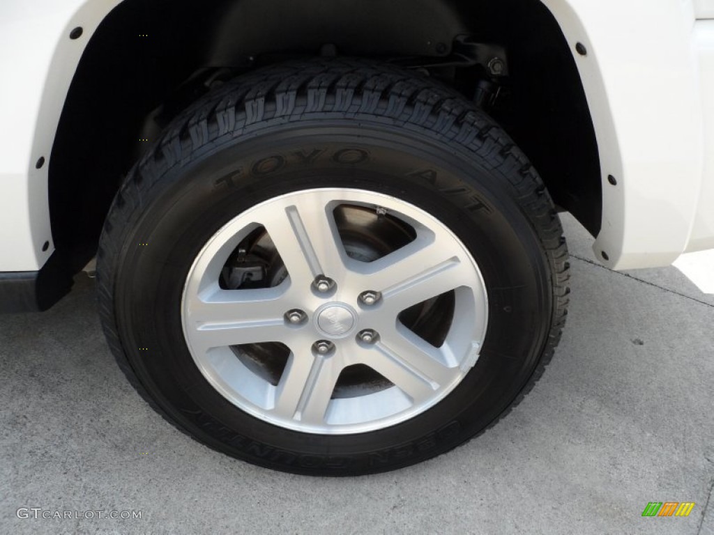 2010 Jeep Commander Limited Wheel Photo #66100614