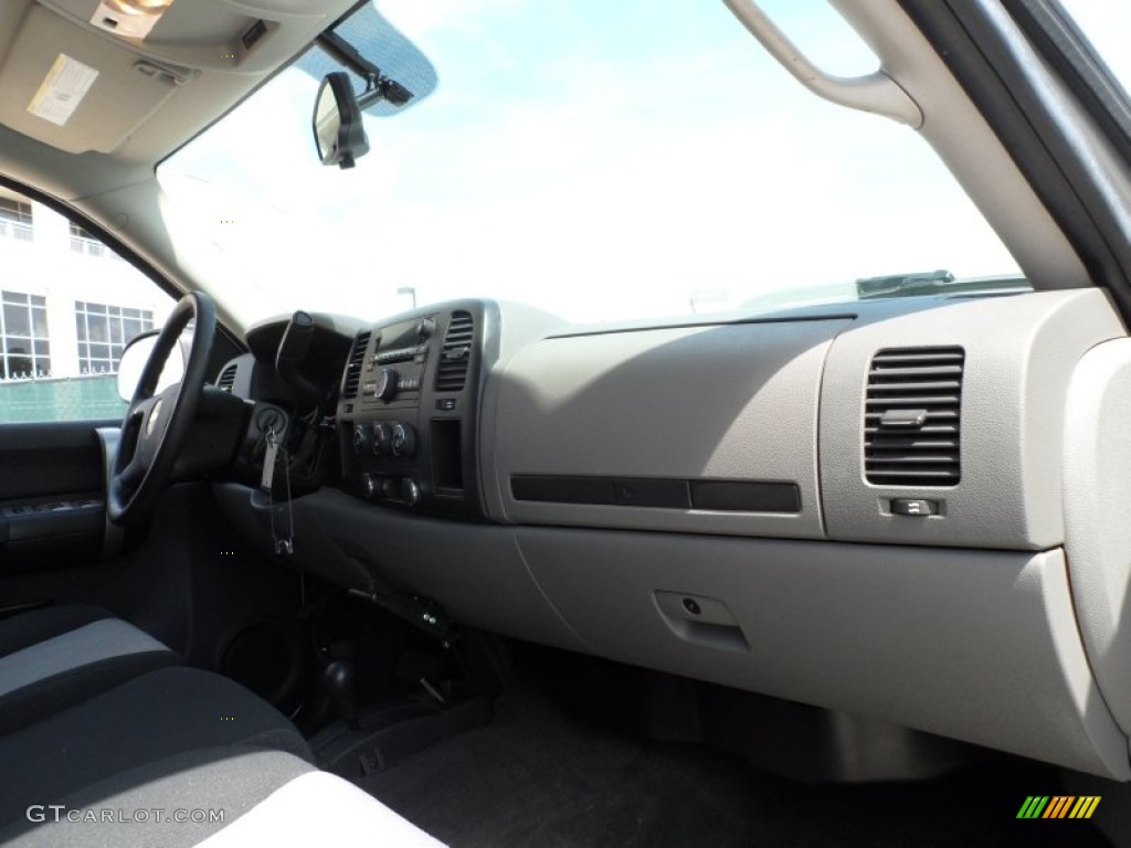 2008 Silverado 1500 LS Crew Cab 4x4 - Silver Birch Metallic / Dark Titanium photo #28